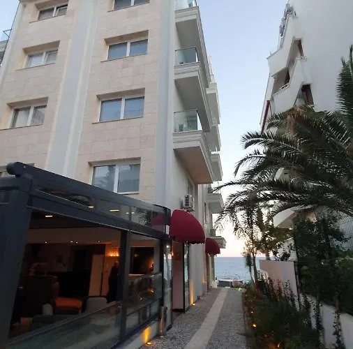 Afflon Sea Hill Concept Adult Only Hotel