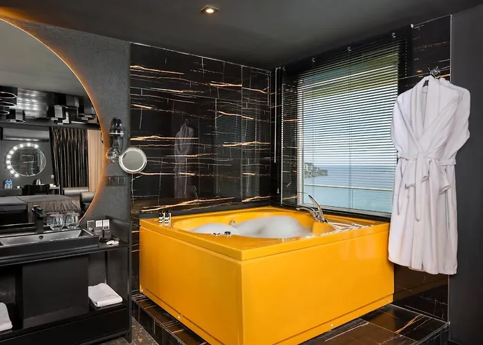 Afflon Sea Hill Concept Adult Only Hotel